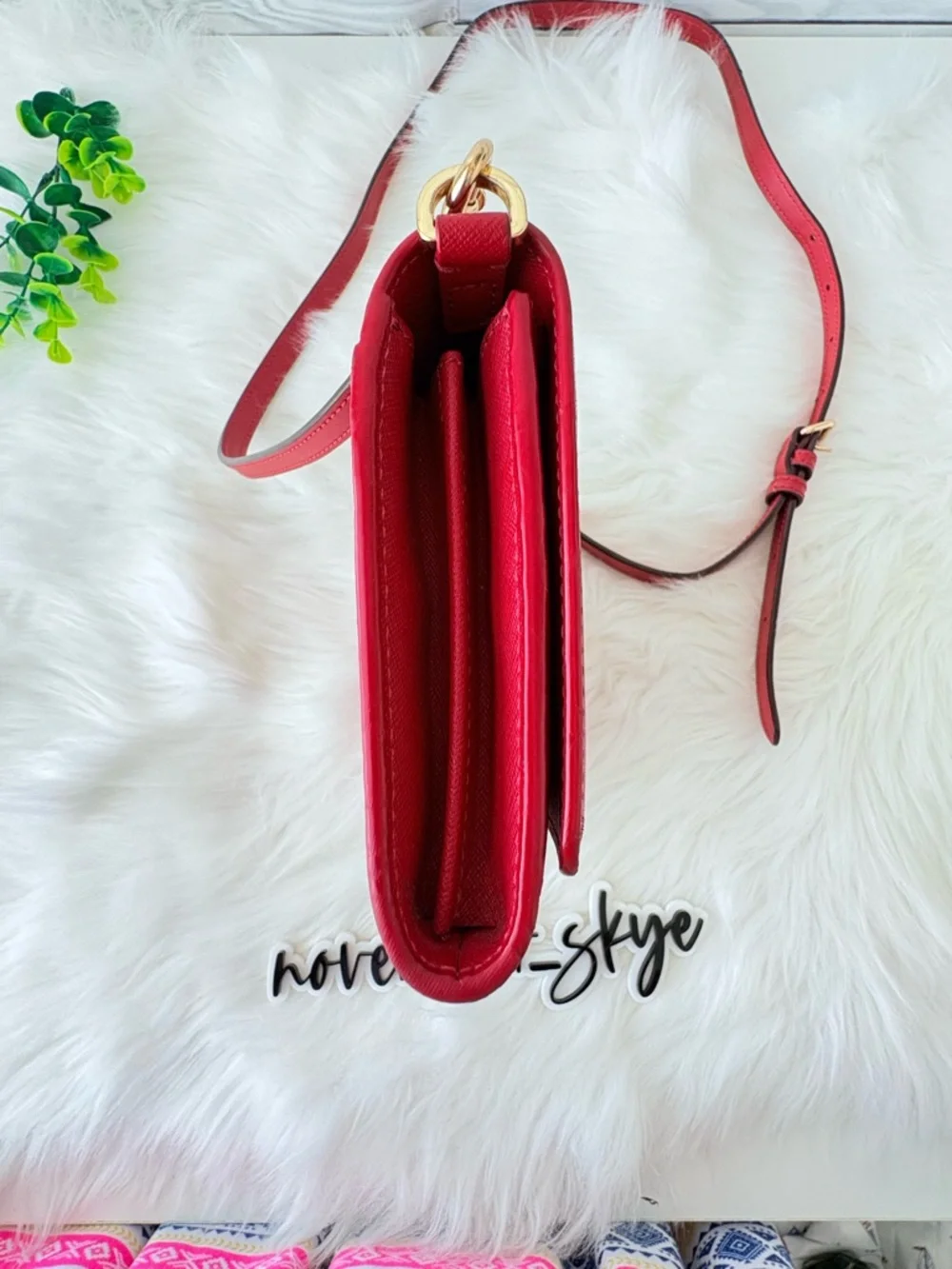 Tory Burch‎ Red saffiano Crossbody Wallet on Chain